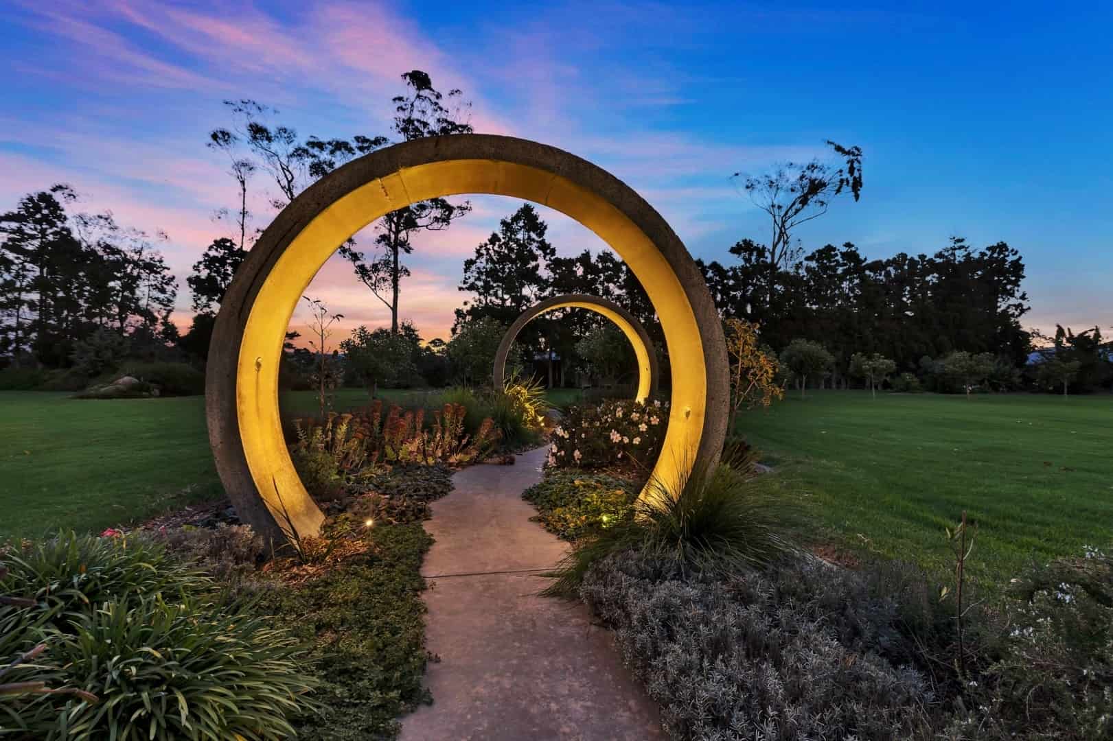 3. Contemporary Landscape 3. Contemporary Landscape