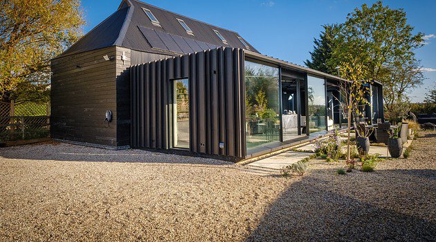 15 Modern Shed Designs for a Seamless Blend of Function and Style