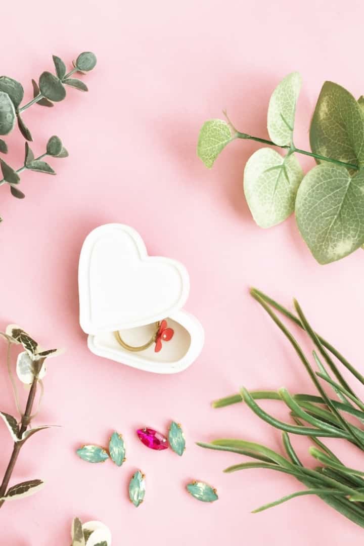 14. Jewelry Box 14. Jewelry Box