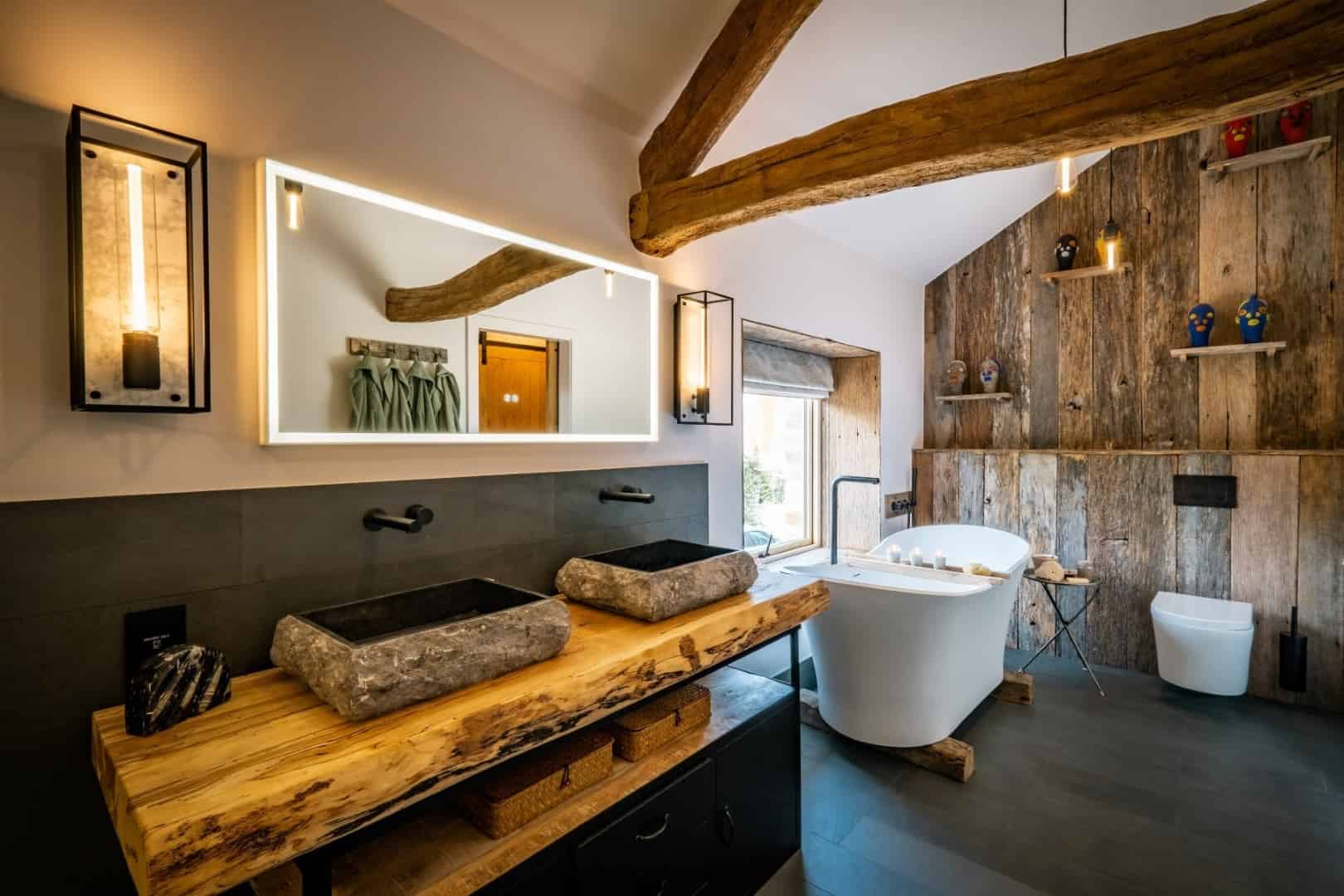 11. Rustic Bathroom 11. Rustic Bathroom