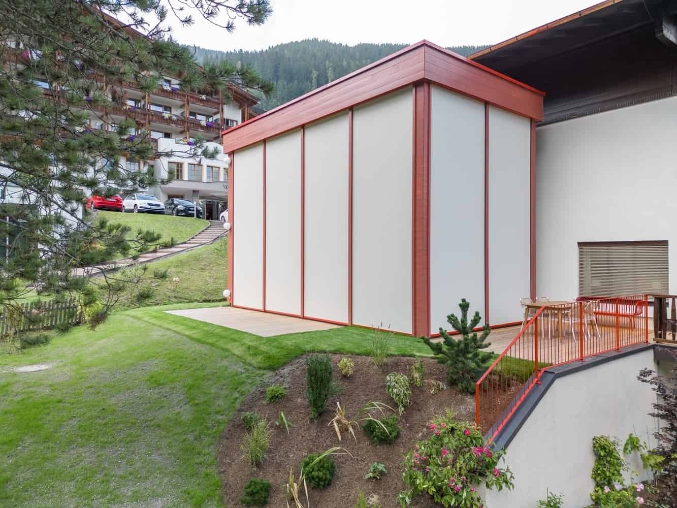 House Schmitten by Steiner Architecture: A Bold Alpine Chalet in Vienna House Schmitten by Steiner Architecture: A Bold Alpine Chalet in Vienna