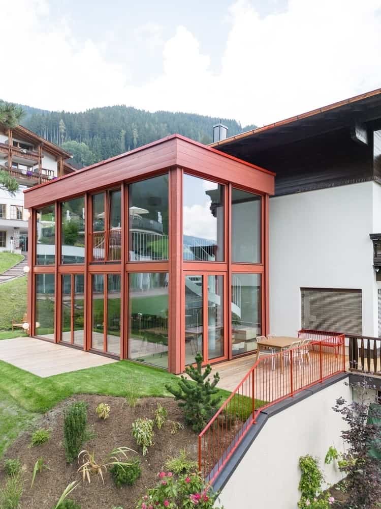 House Schmitten by Steiner Architecture: A Bold Alpine Chalet in Vienna House Schmitten by Steiner Architecture: A Bold Alpine Chalet in Vienna