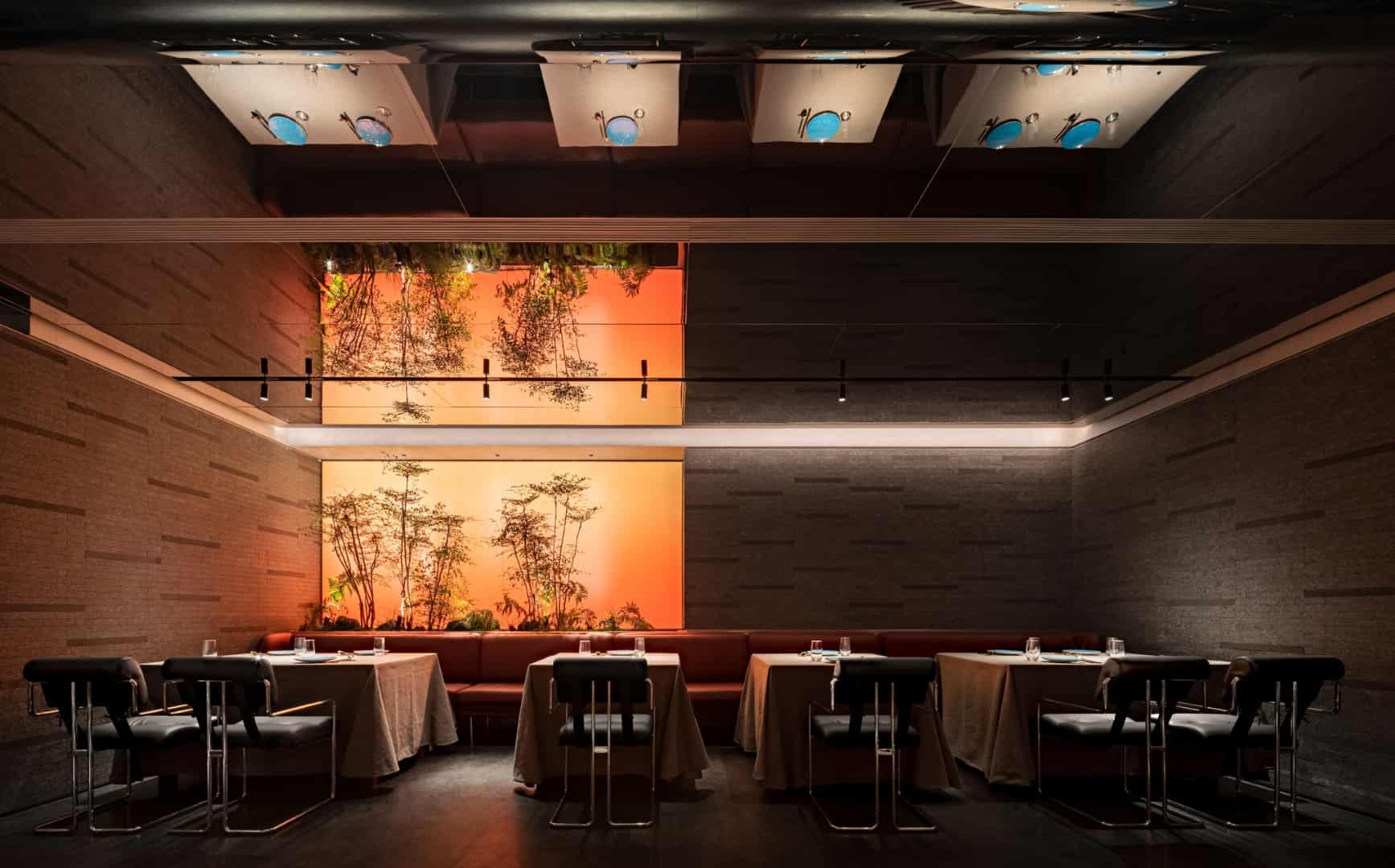 Wanwei Roast Duck Wangfujing Branch by IN.X Space Design: A Fusion of Tradition and Contemporary Dining in Beijing Wanwei Roast Duck Wangfujing Branch by IN.X Space Design: A Fusion of Tradition and Contemporary Dining in Beijing