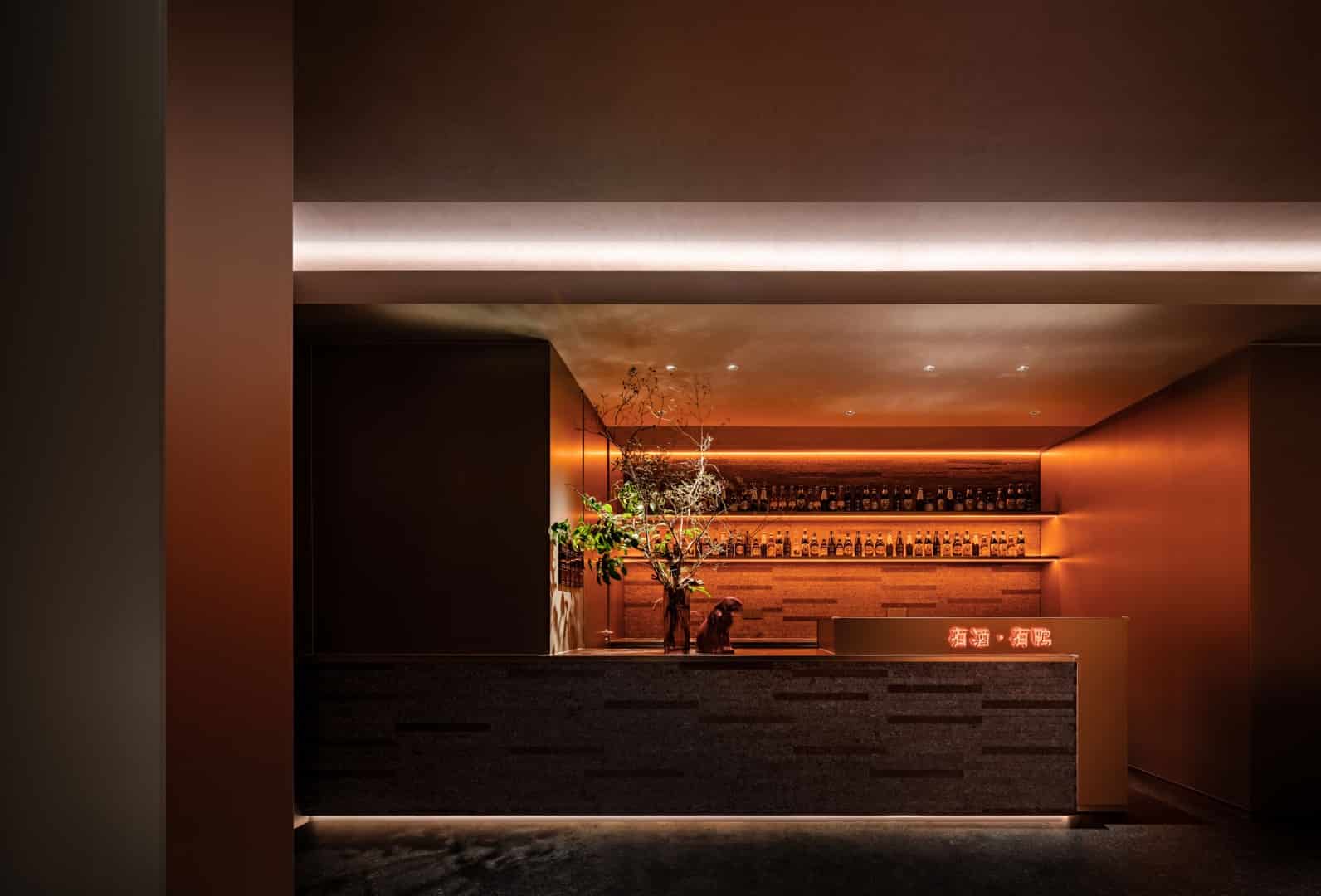 Wanwei Roast Duck Wangfujing Branch by IN.X Space Design: A Fusion of Tradition and Contemporary Dining in Beijing Wanwei Roast Duck Wangfujing Branch by IN.X Space Design: A Fusion of Tradition and Contemporary Dining in Beijing