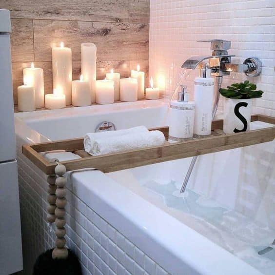Small Bathroom Decor Ideas for a Warm Winter Retreat