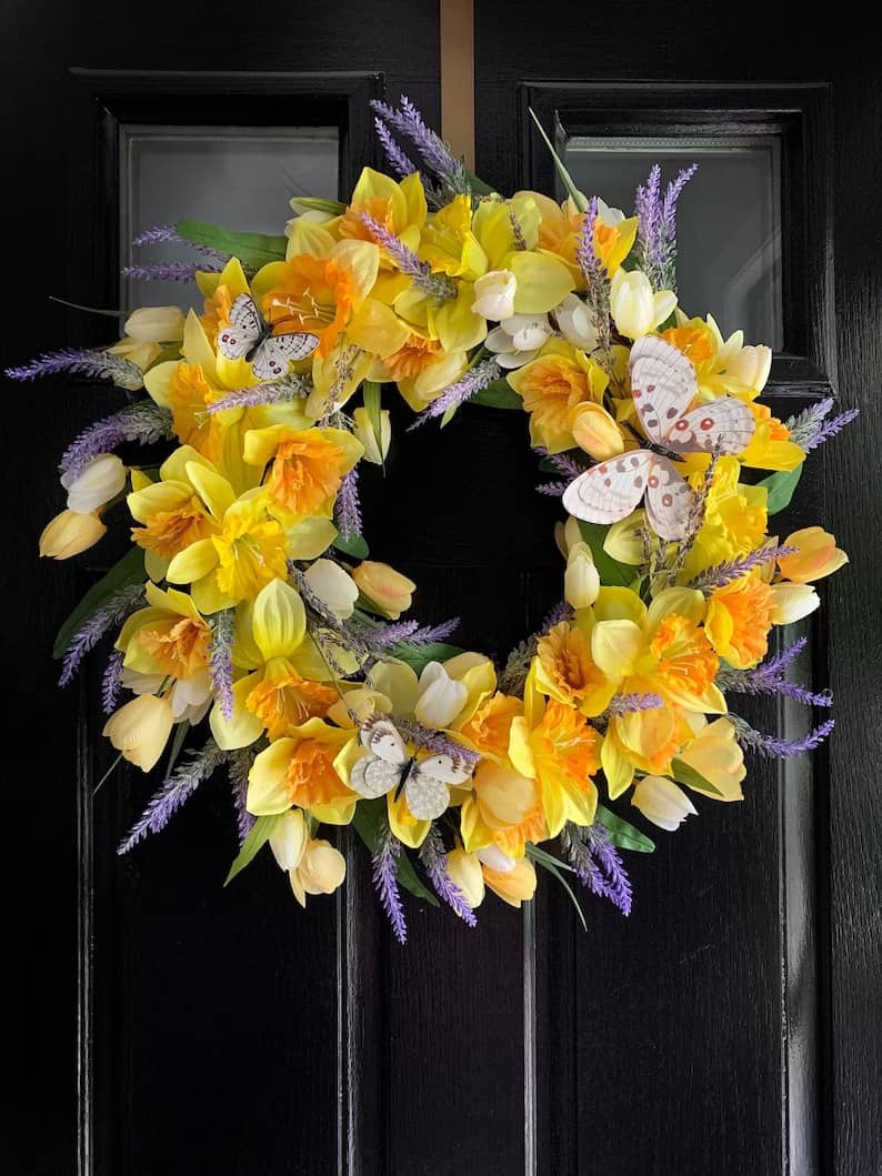 14. Lavender Tulip Wreath Wreath 14. Lavender Tulip Wreath Wreath