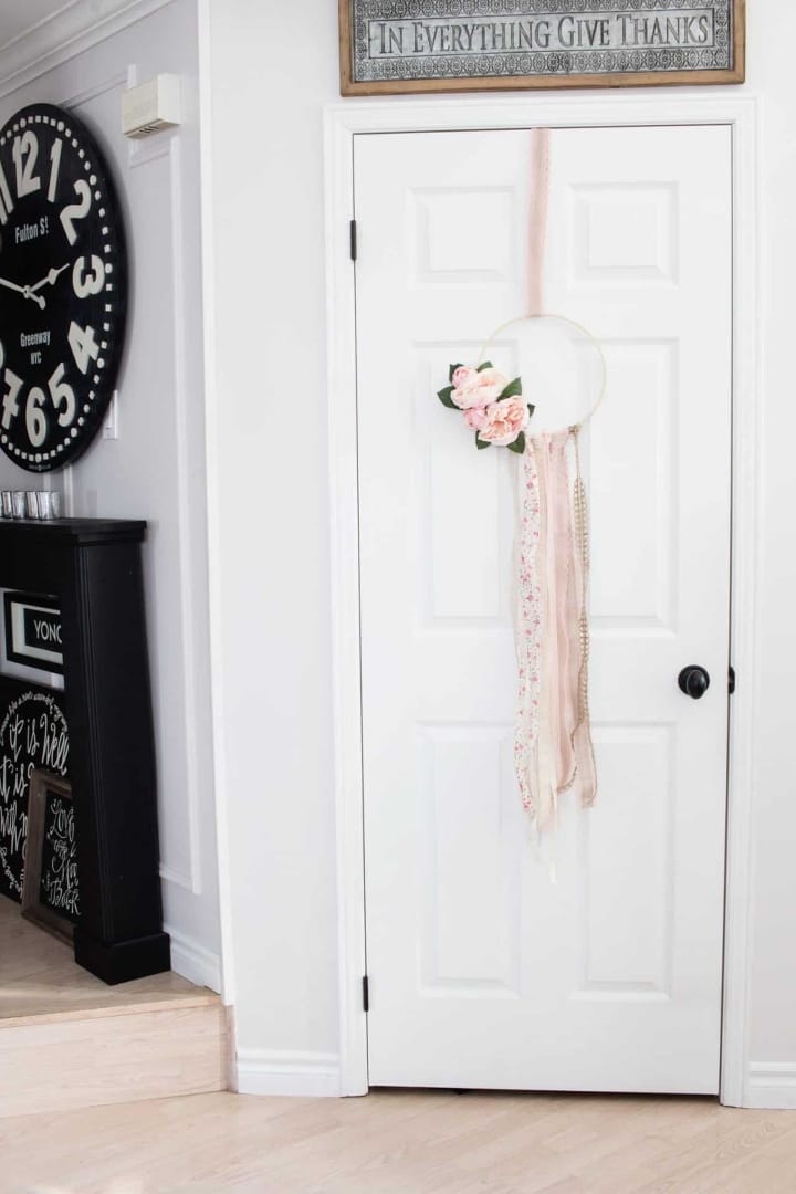 11. DIY Floral Boho Valentine’s Wreath 11. DIY Floral Boho Valentine’s Wreath