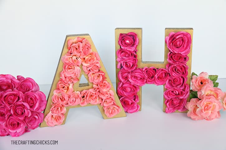 13. DIY Floral Monogram Letters Decorations for Spring