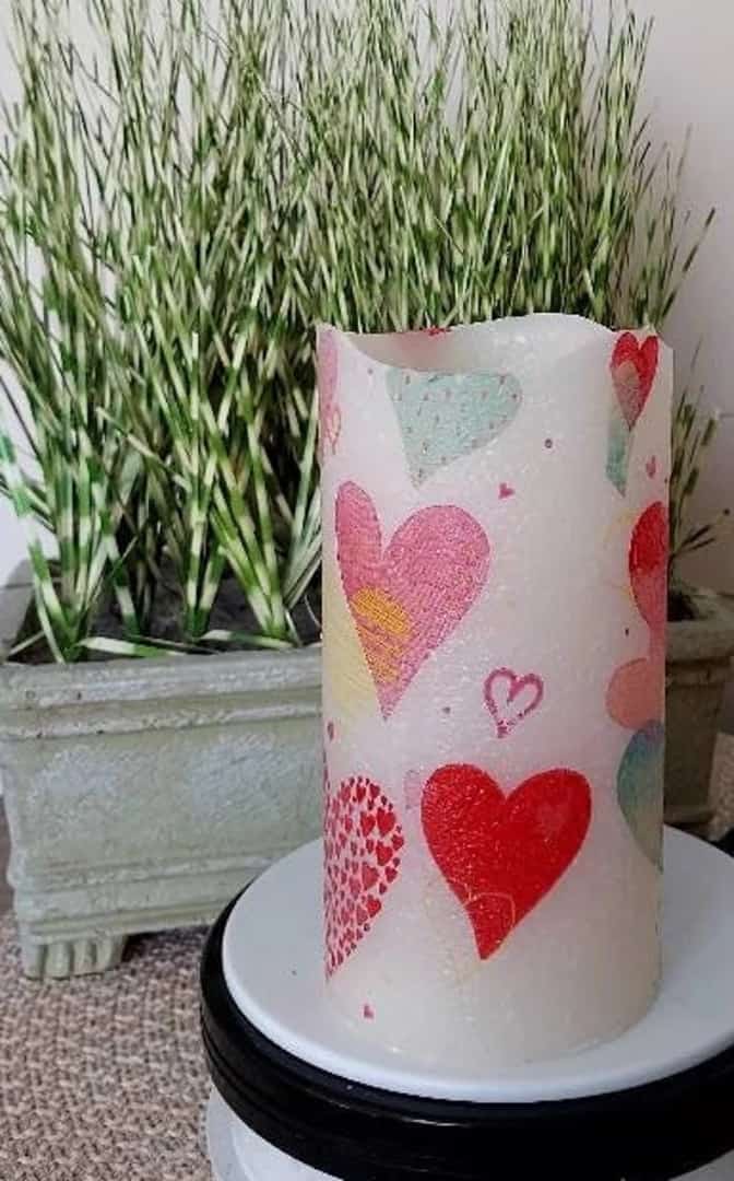 2. VALENTINE’S DAY FLAMELESS Candle 2. VALENTINE’S DAY FLAMELESS Candle
