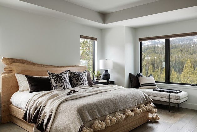 15 Rustic Bedroom Designs Embracing Comfort and Charm