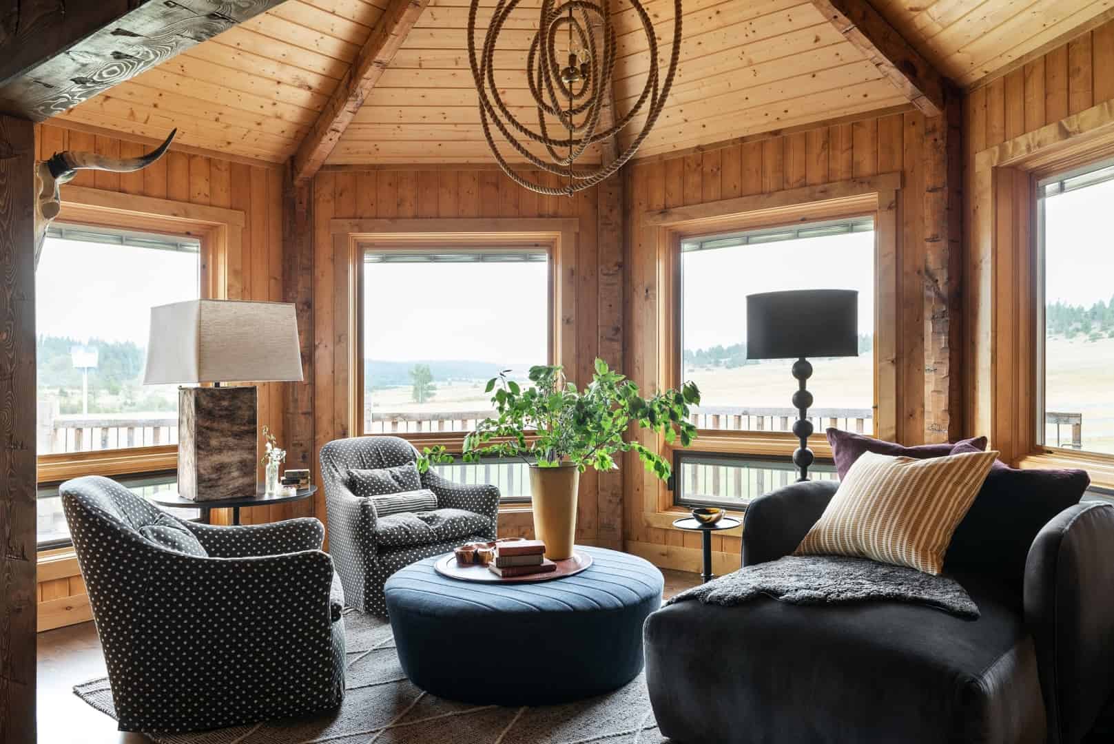 Picture of 15 Rustic Sunroom Designs Transforming Indoor Spaces with Natural Light ...