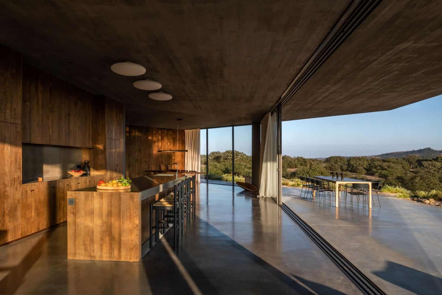 House in Fonte das Perdizes by GB Arquitectos: Contemporary Concrete and Pinewood Residence in Alentejo House in Fonte das Perdizes by GB Arquitectos: Contemporary Concrete and Pinewood Residence in Alentejo