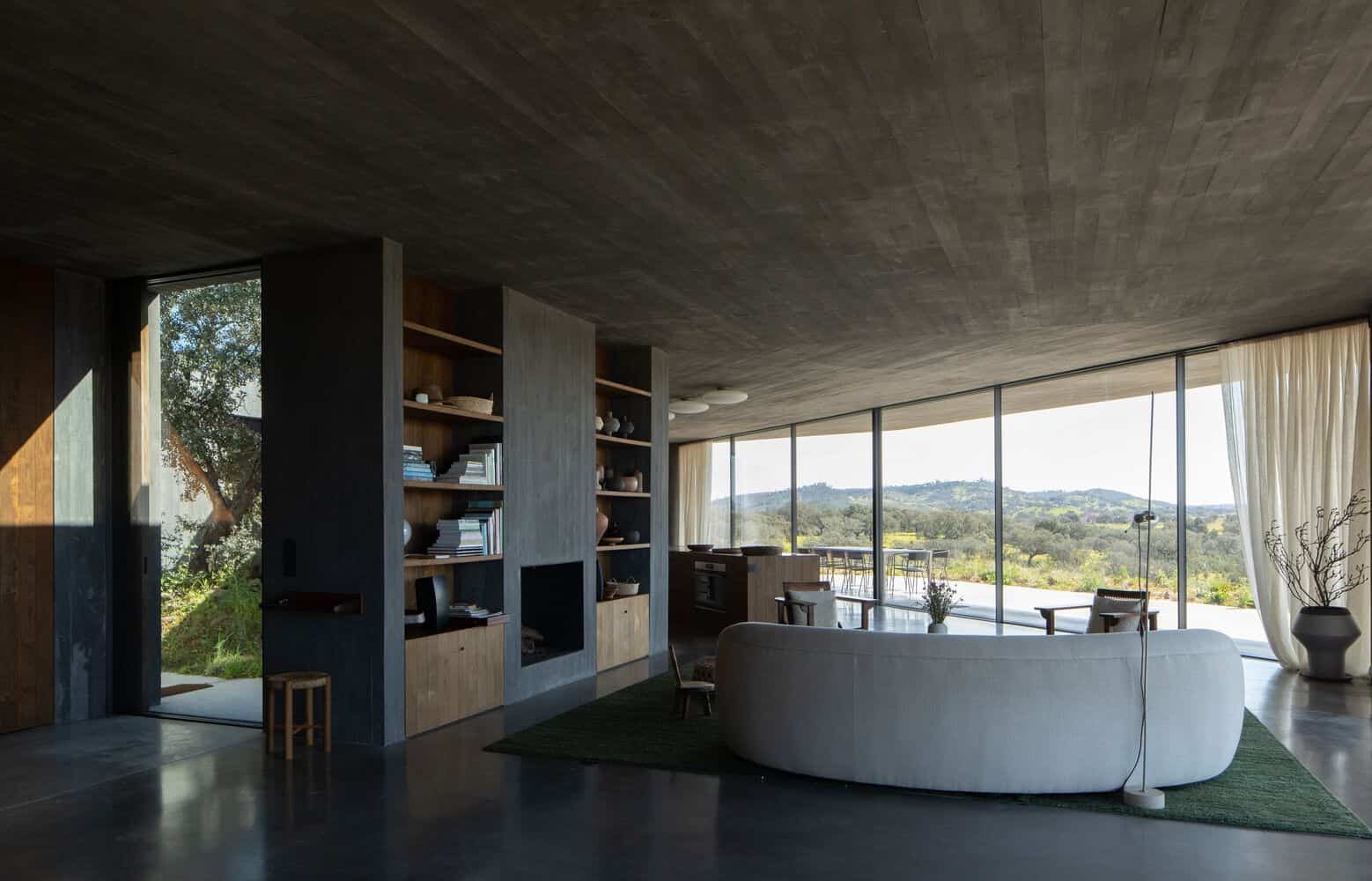 House in Fonte das Perdizes by GB Arquitectos: Contemporary Concrete and Pinewood Residence in Alentejo House in Fonte das Perdizes by GB Arquitectos: Contemporary Concrete and Pinewood Residence in Alentejo