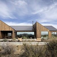 Octothorpe House by Mork-Ulnes Architects in Bend, Oregon