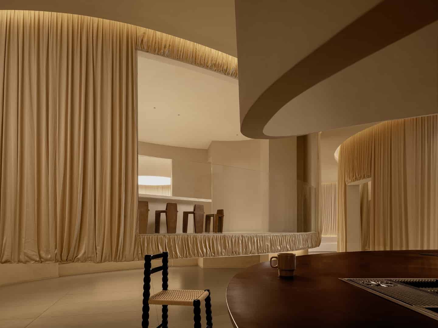 Ye Xiao Xiao by Aurora Design: A Contemporary Tea Space Rooted in Yunnan’s Cultural Heritage Ye Xiao Xiao by Aurora Design: A Contemporary Tea Space Rooted in Yunnan’s Cultural Heritage