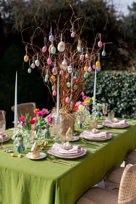 Stunning Easter Table Decor Trends for 2024 Stunning Easter Table Decor Trends for 2024