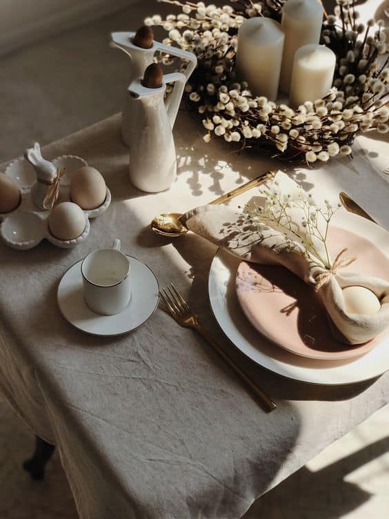 Stunning Easter Table Decor Trends for 2024 Stunning Easter Table Decor Trends for 2024