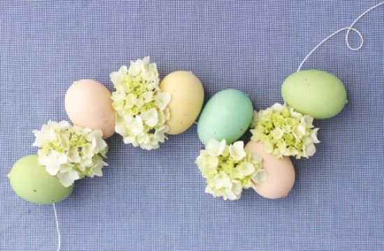 4. Egg and Hydrangea Garland 4. Egg and Hydrangea Garland