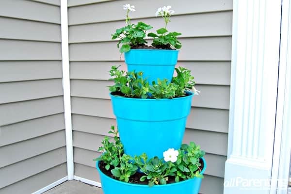 8. Stacked Pot Planter