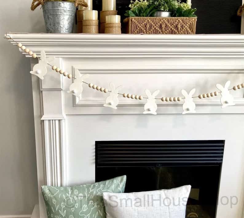 10. White Bunny Garland 10. White Bunny Garland