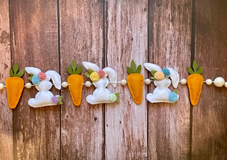 15. Felt Easter Banner 15. Felt Easter Banner