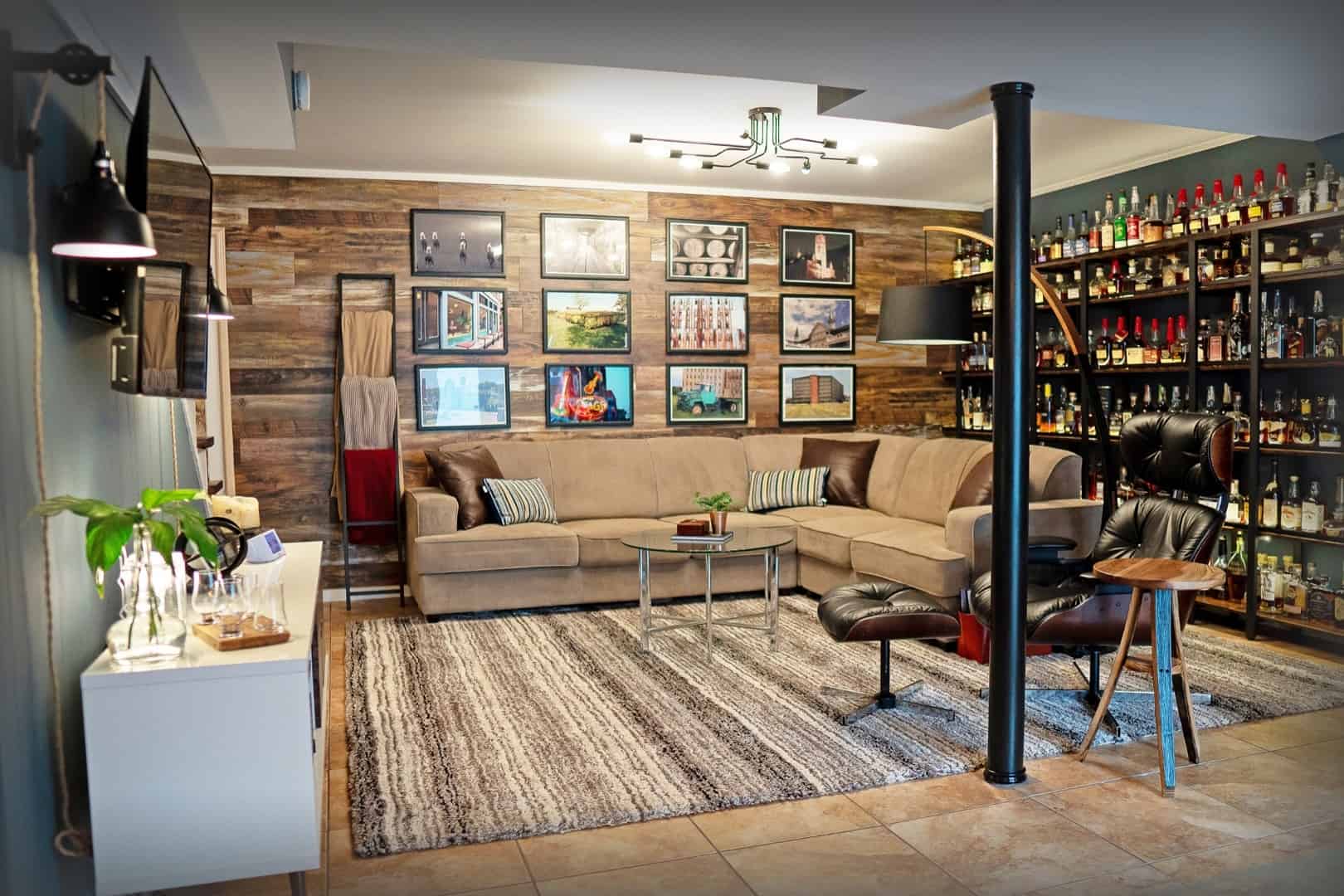 14. Rustic Mancave, Nashville 14. Rustic Mancave, Nashville
