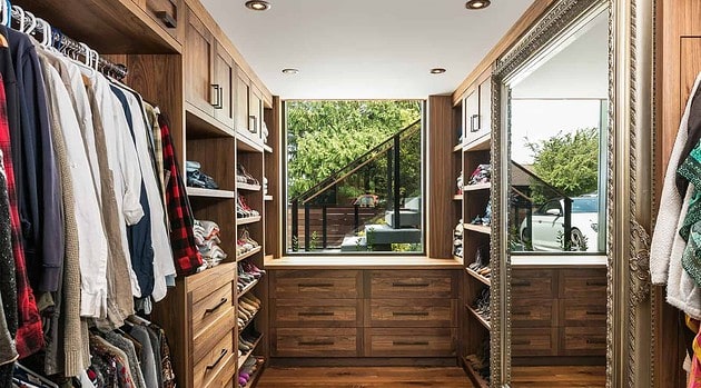 15 Rustic Closet Designs Where Style Meets Functionality