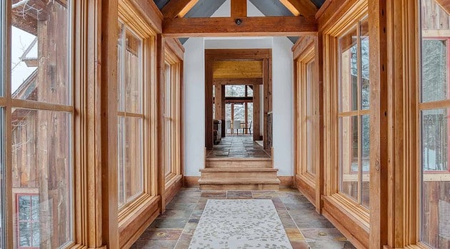 15 Rustic Hallway Ideas for Cozy Charm
