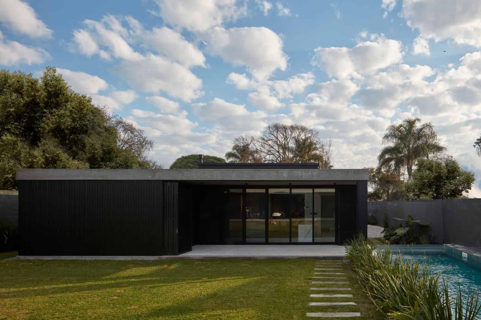 Luz | iHouse | Carrasco, Montevideo, Uruguay Luz | iHouse | Carrasco, Montevideo, Uruguay