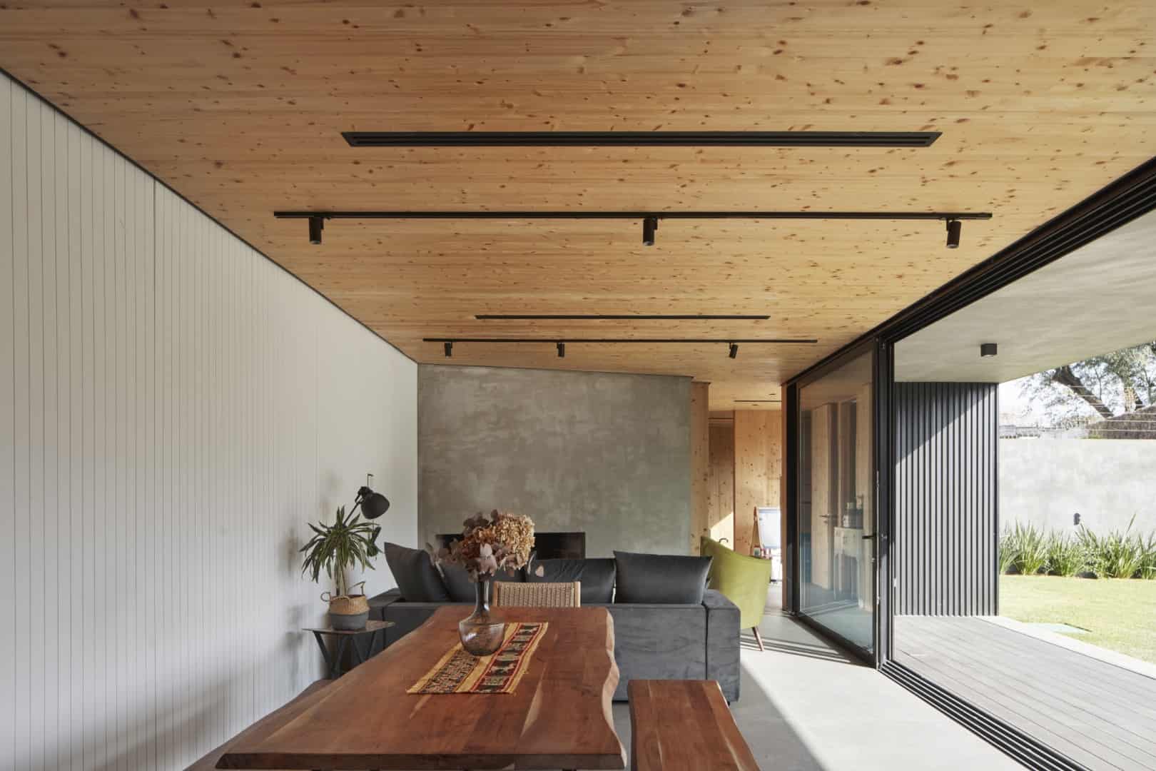 Luz | iHouse | Carrasco, Montevideo, Uruguay Luz | iHouse | Carrasco, Montevideo, Uruguay