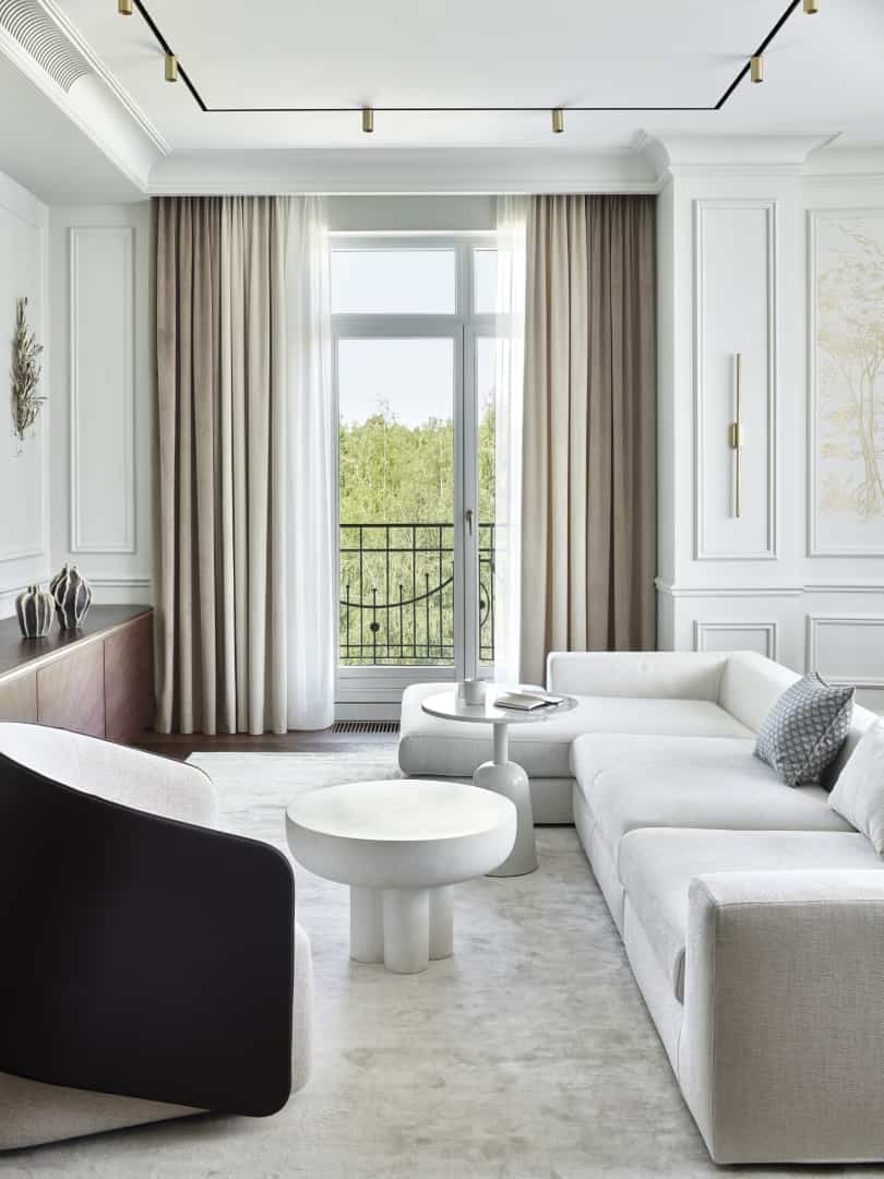 Modern Neoclassical Apartment / Alisa Shabelnikova / Russia