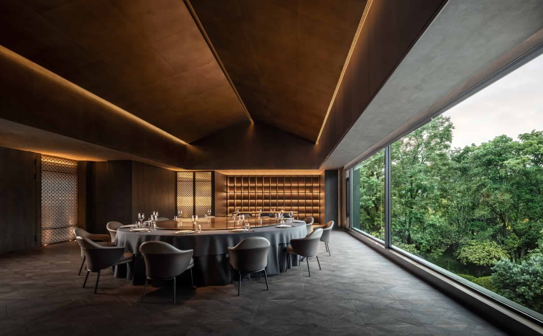 Qu Yuan Plus Restaurant / LDH Design / China Qu Yuan Plus Restaurant / LDH Design / China