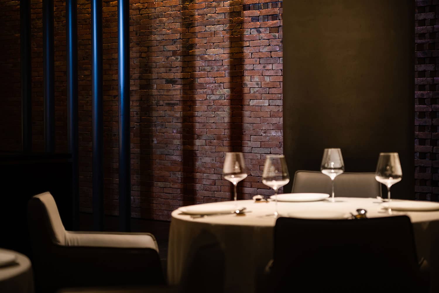 Siji Minfu Essence Store by IN.X: A Cultural Dining Retreat in Beijing’s Financial Street Siji Minfu Essence Store by IN.X: A Cultural Dining Retreat in Beijing’s Financial Street