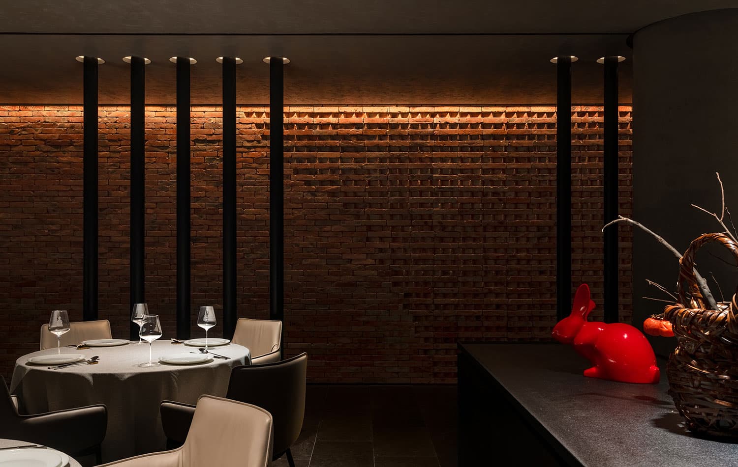 Siji Minfu Essence Store by IN.X: A Cultural Dining Retreat in Beijing’s Financial Street Siji Minfu Essence Store by IN.X: A Cultural Dining Retreat in Beijing’s Financial Street