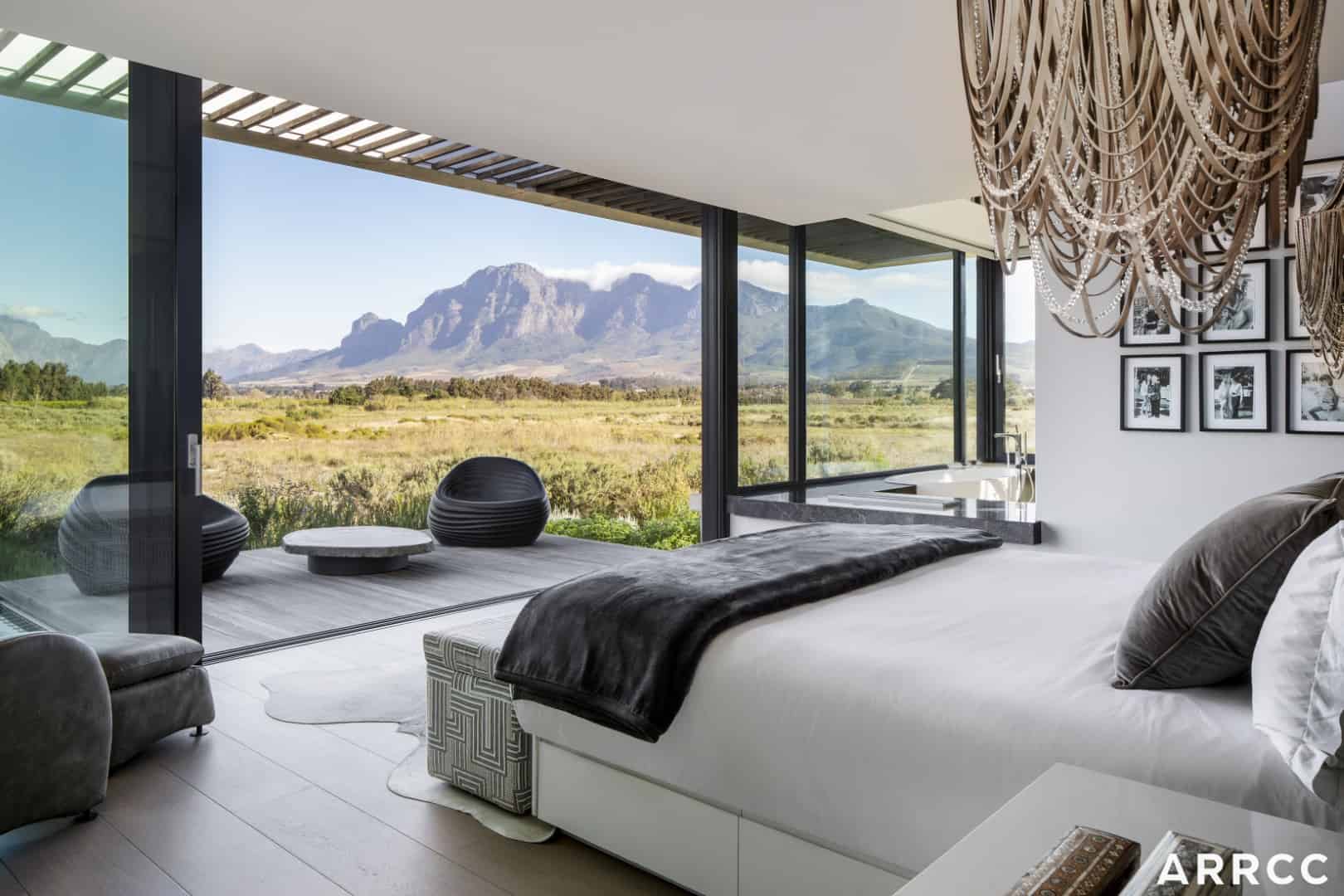 Winelands Villa / ARRCC & SAOTA / South Africa Winelands Villa / ARRCC & SAOTA / South Africa
