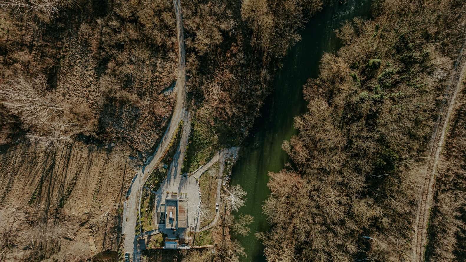 Zatoka House | Studio Arkhitekton | Ostrovica, Serbia Zatoka House | Studio Arkhitekton | Ostrovica, Serbia