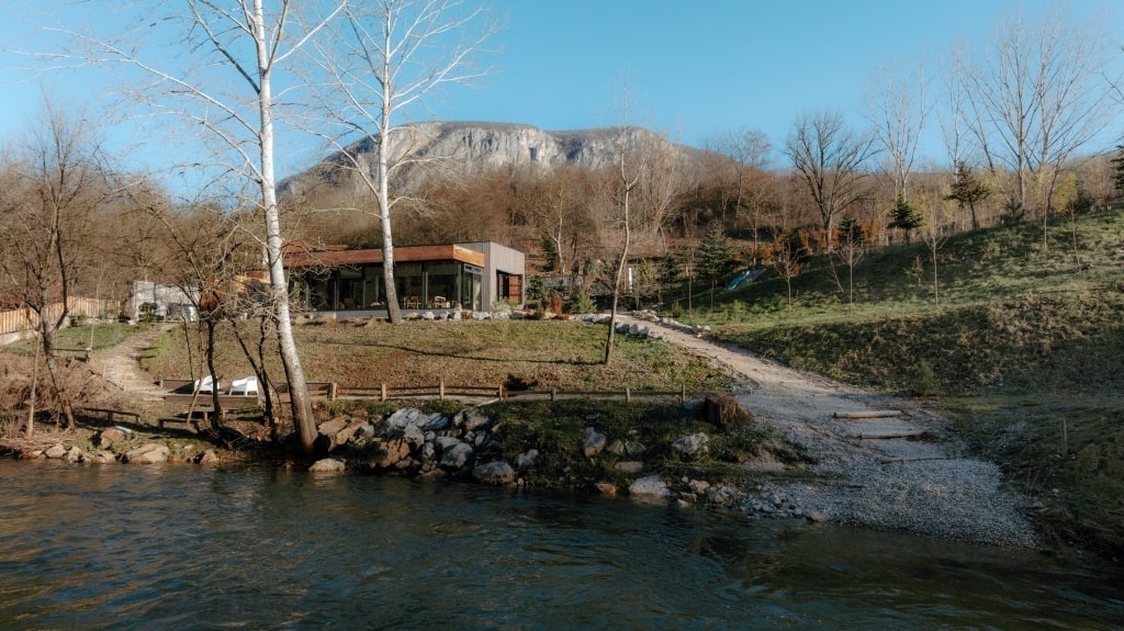 Zatoka House | Studio Arkhitekton | Ostrovica, Serbia Zatoka House | Studio Arkhitekton | Ostrovica, Serbia