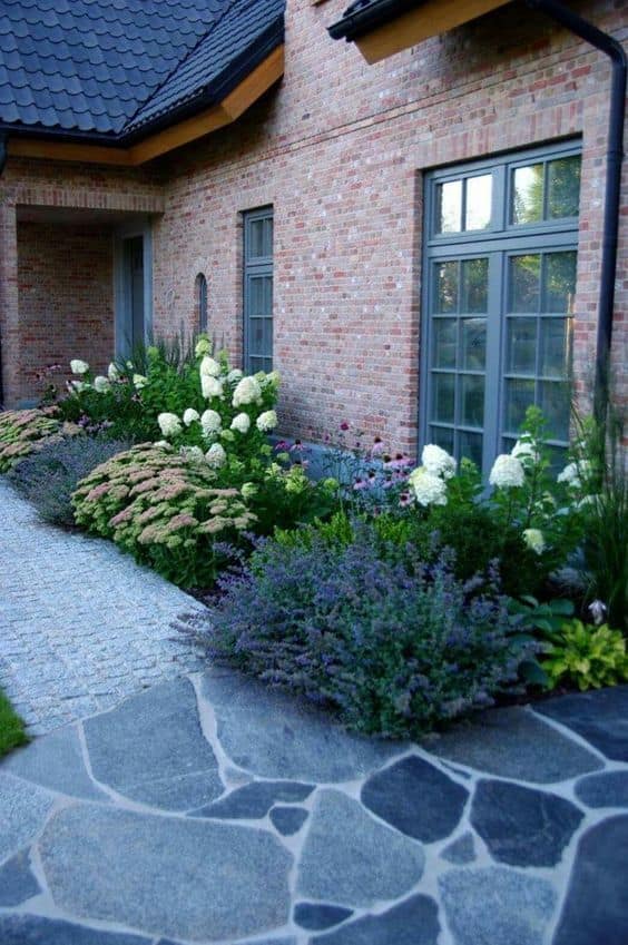 Creating a Welcoming Entrance With Front House Landscape Design Ideas Creating a Welcoming Entrance With Front House Landscape Design Ideas