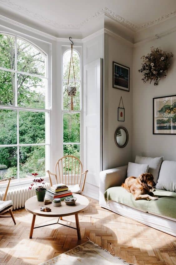 Inside a Stunning Light-Filled Apartment Inside a Stunning Light-Filled Apartment