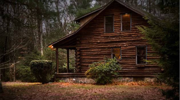 Your Guide to Owning and Maintaining Log Cabins