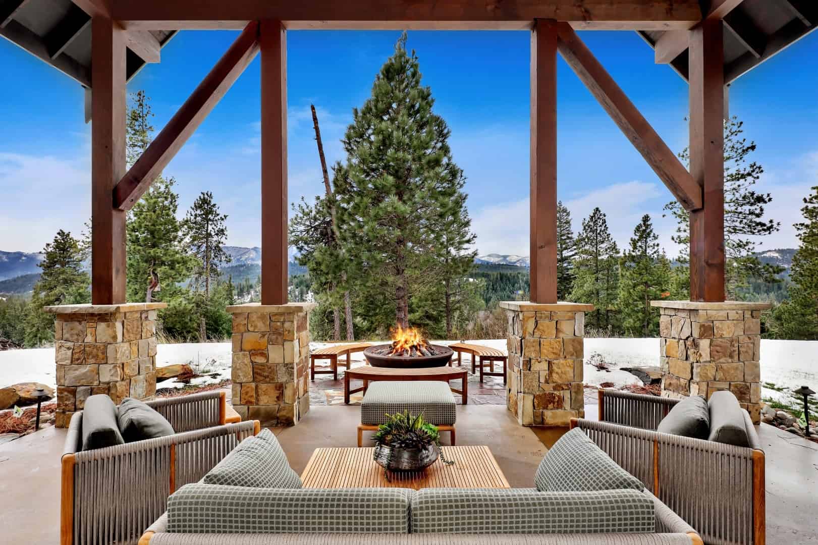 13. Rustic Patio, Seattle 13. Rustic Patio, Seattle