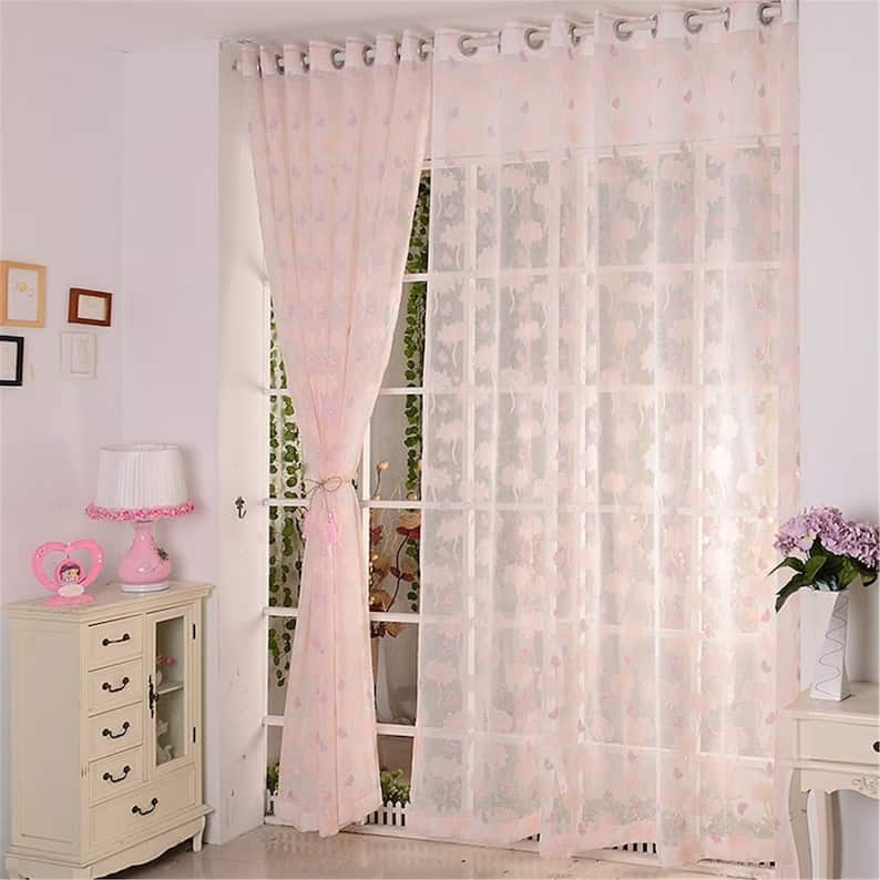 12. Coquette Curtain 12. Coquette Curtain