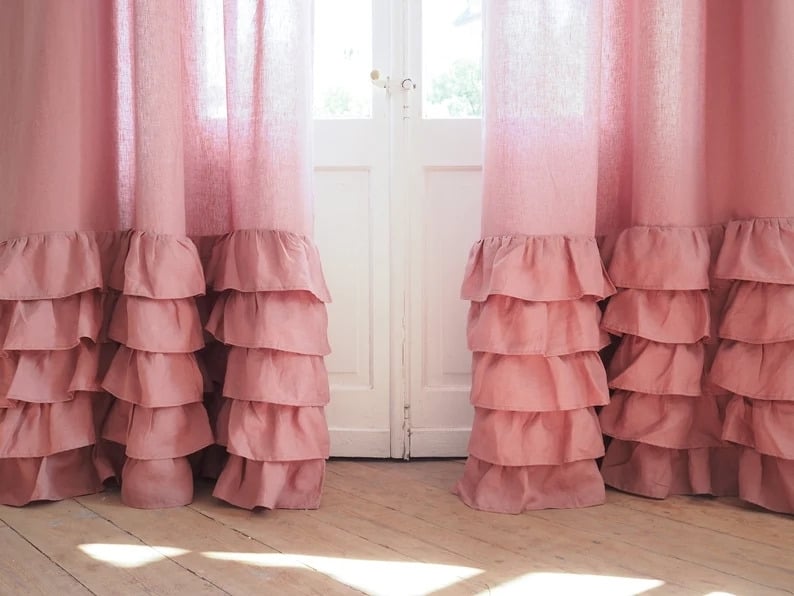 14. Coquette Dusty pink curtains 14. Coquette Dusty pink curtains