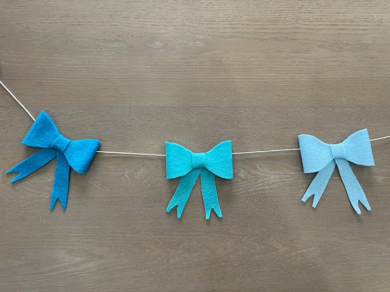 12. Coquette garland 12. Coquette garland