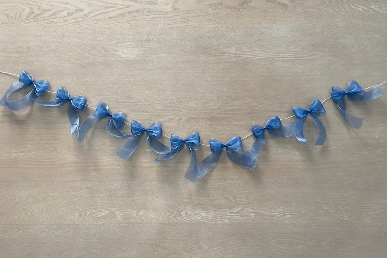 13. Bow garland 13. Bow garland