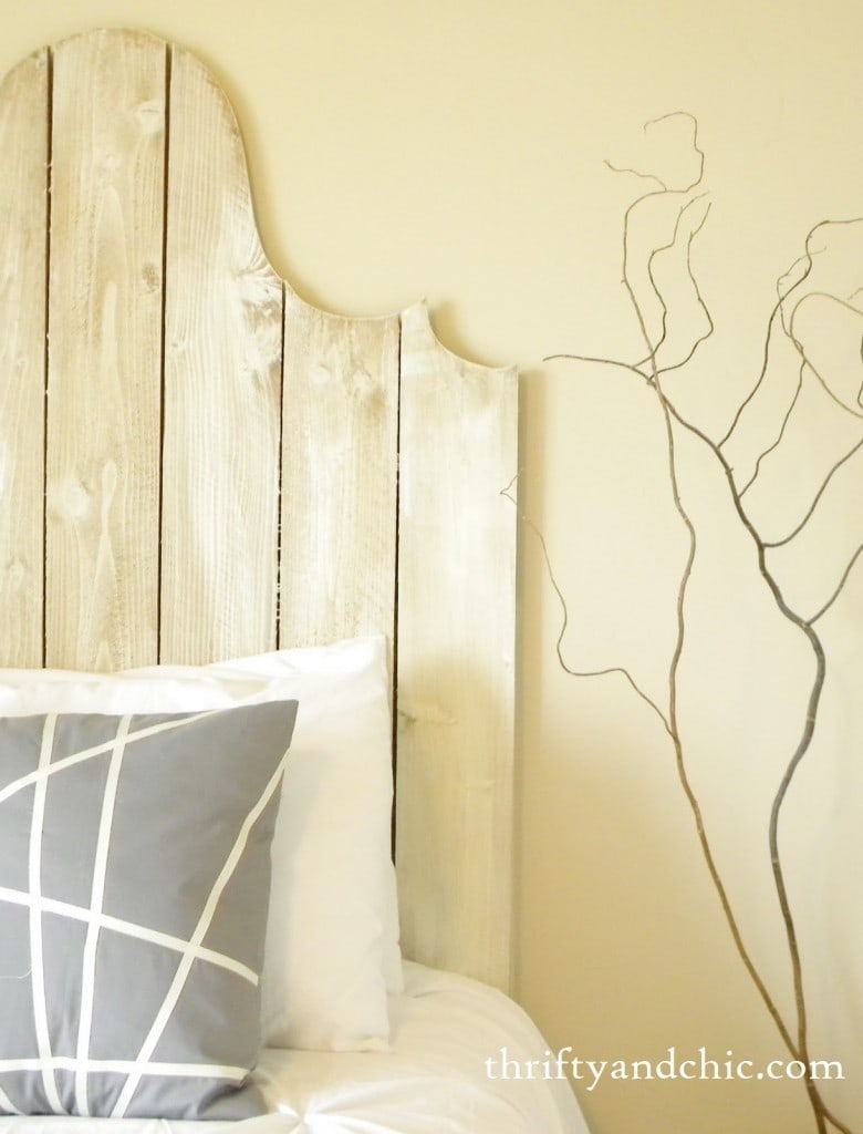 15 Creative DIY Headboard Ideas for Your Bedroom