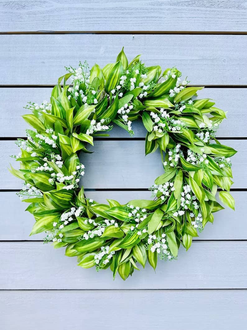 10. Farmhouse Décor 10. Farmhouse Décor