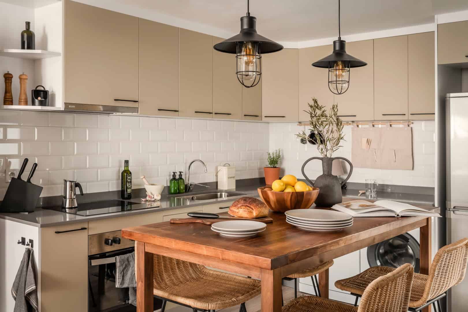 1. Mediterranean Kitchen, Barcelona 1. Mediterranean Kitchen, Barcelona