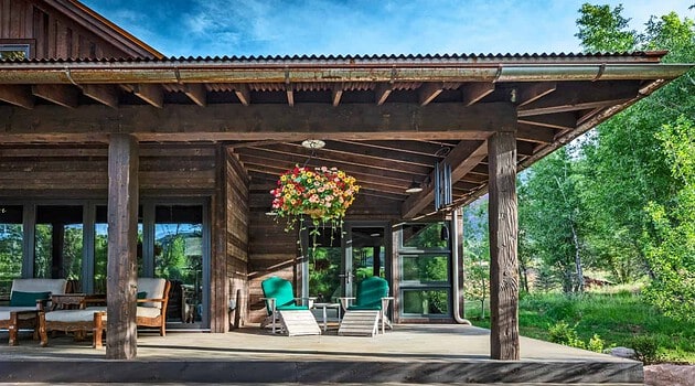 15 Rustic Porch Designs That For A Warm Home Aesthetic