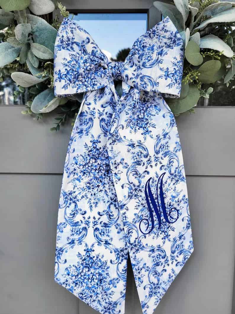 10. Coquette Style Wreath Bow 10. Coquette Style Wreath Bow